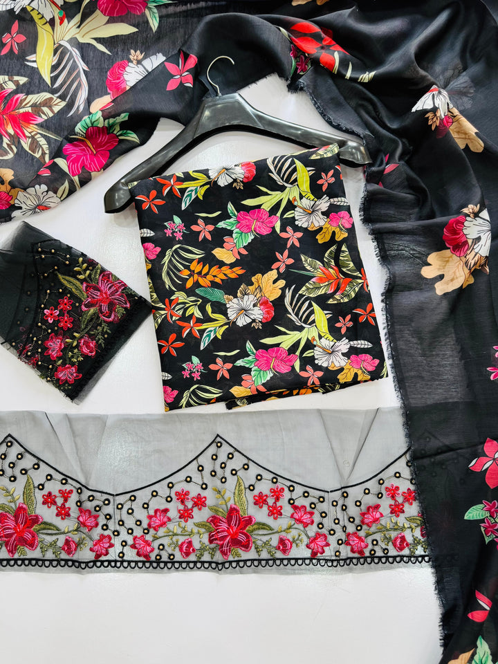 3pc Unstitched Premium Lawn Deal with sleeves and border Patches